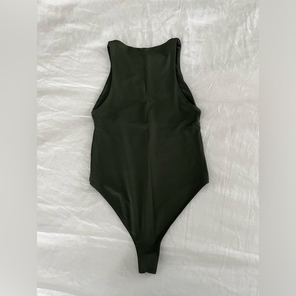 Zara bodysuits - Picture 6 of 11